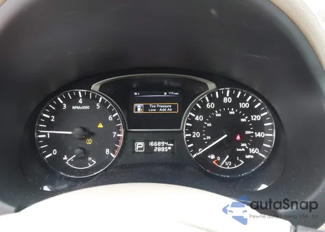 2015 Nissan Altima 2.5 из США, поврежденный, VIN 1N4AL3AP8FC177384